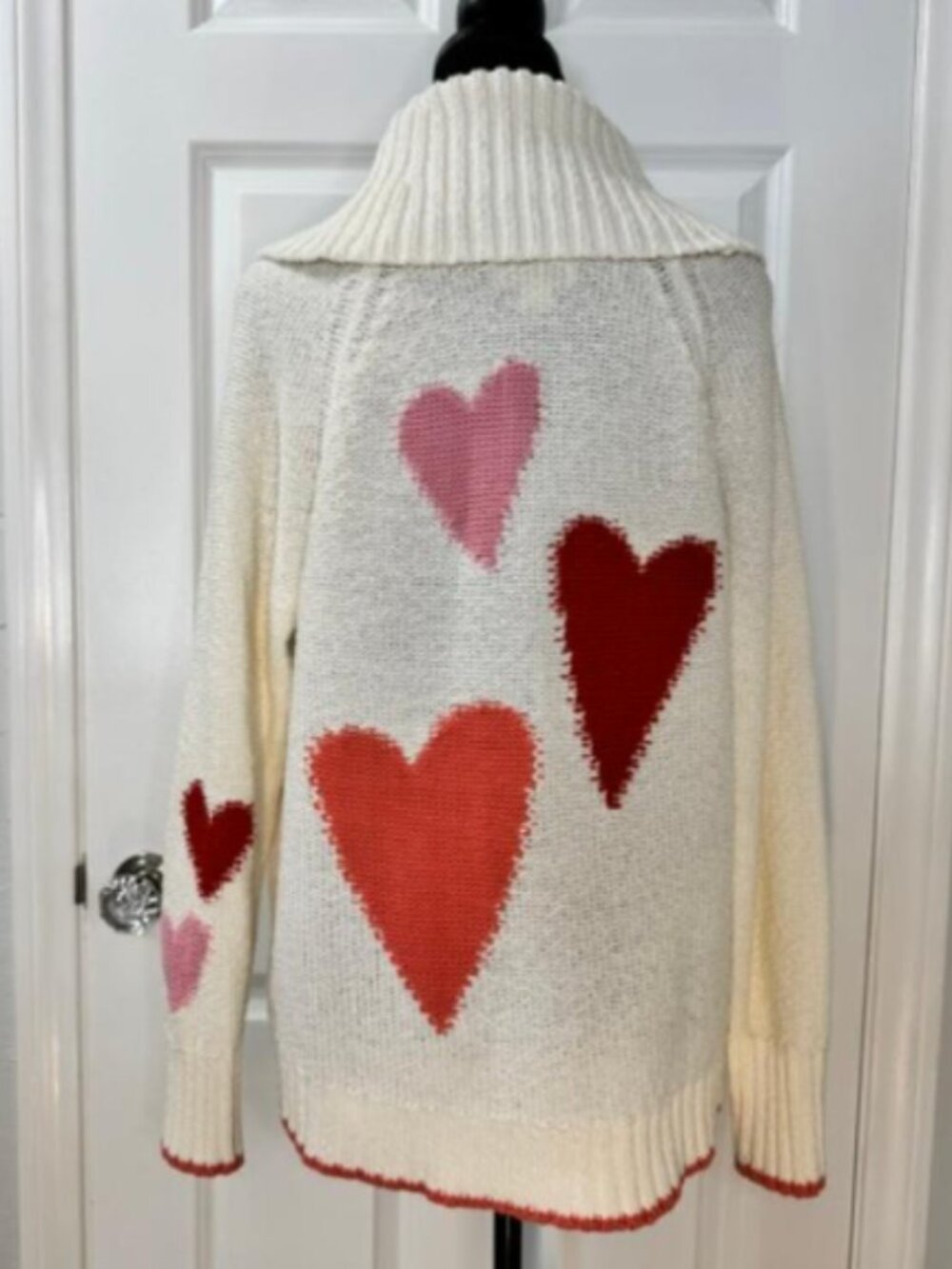 Anthropologie Maeve Heart Cardigan in Ivory with Hearts Detail – Size Small - Picture 7 of 11